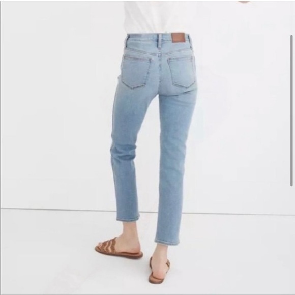 Madewell stove pipe straight jeans in light wash - Picture 2 of 5